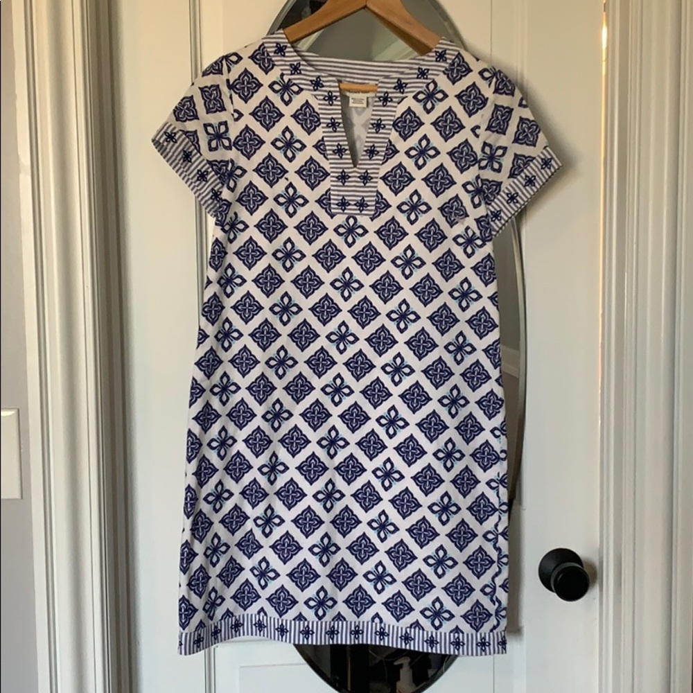 Vineyard Vines dress